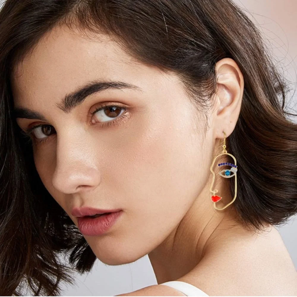 Abstract Art Human Face Dangle Earring with Cubic Zirconia Stone - Picture 4 of 6